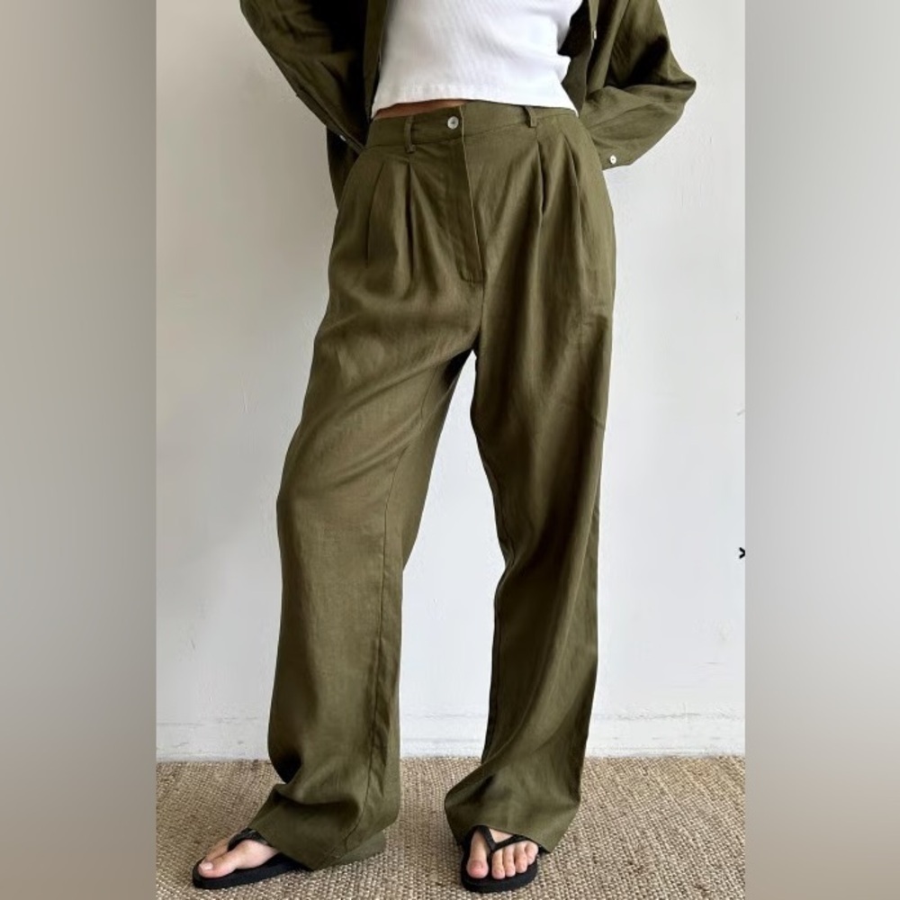DONNI Pleated Linen Pants (112)